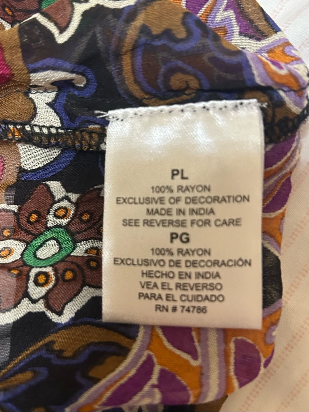Bila blouse- no rips or stains, beautiful topπ¦ - Picture 4 of 5